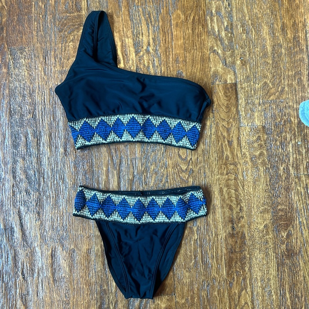 medium bikini set!!!